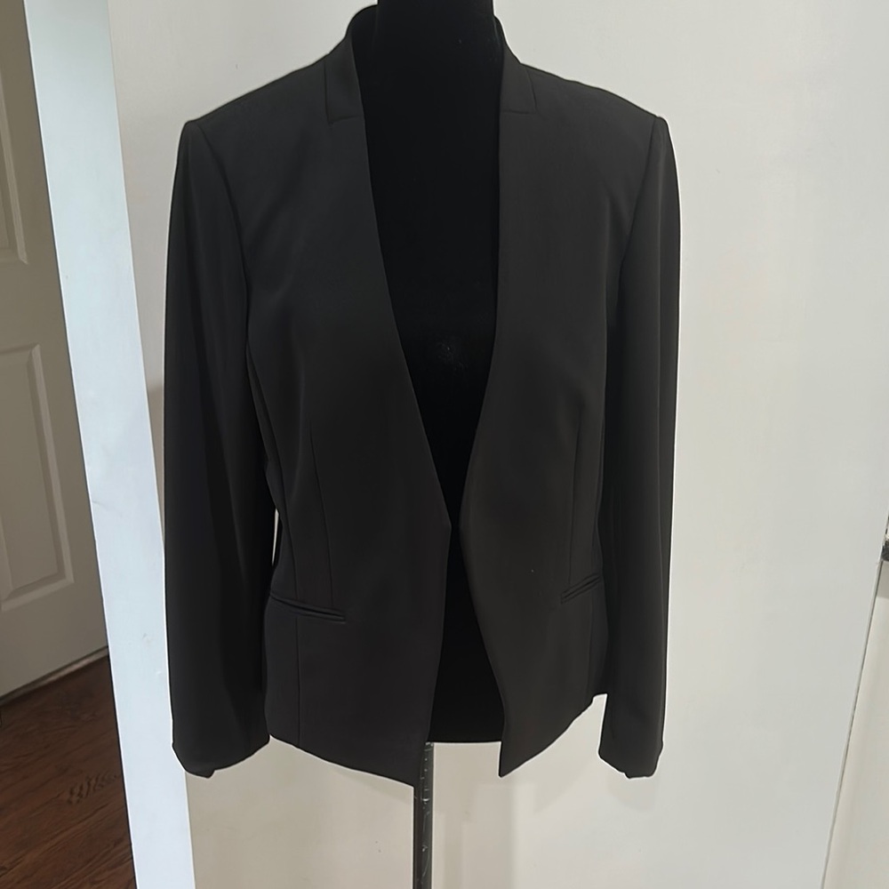 Elegant Calvin Klein Black Women's Blazer
